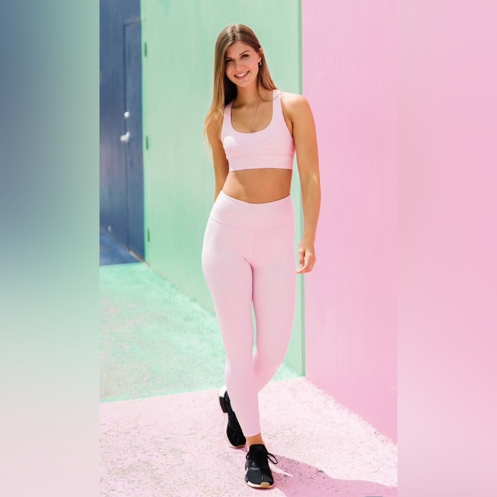 Zyia Pale Pink Leopard Leggings